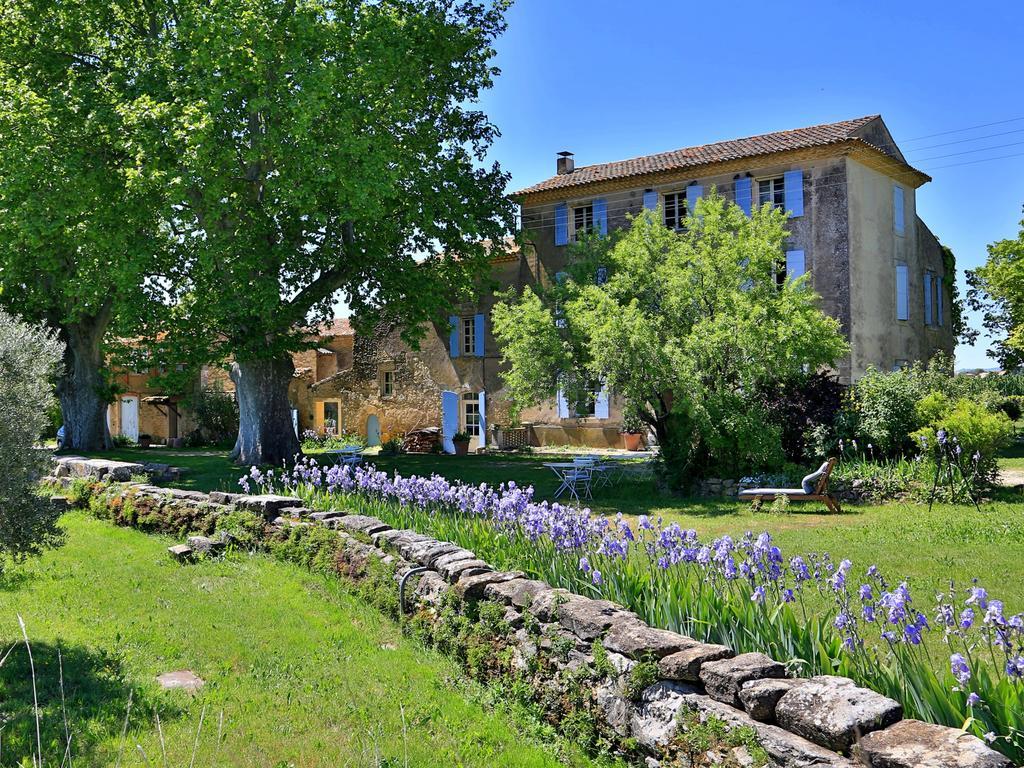Bed and Breakfast Domaine La Carraire Lauris Exterior foto