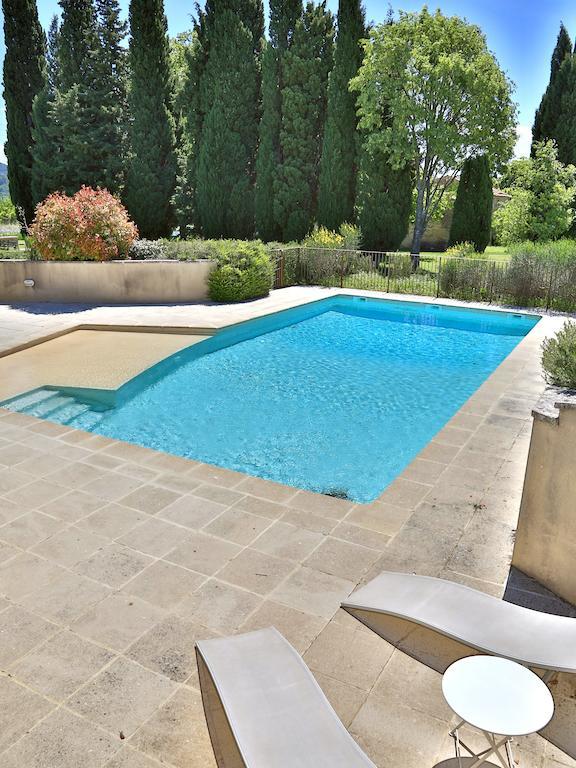 Bed and Breakfast Domaine La Carraire Lauris Exterior foto