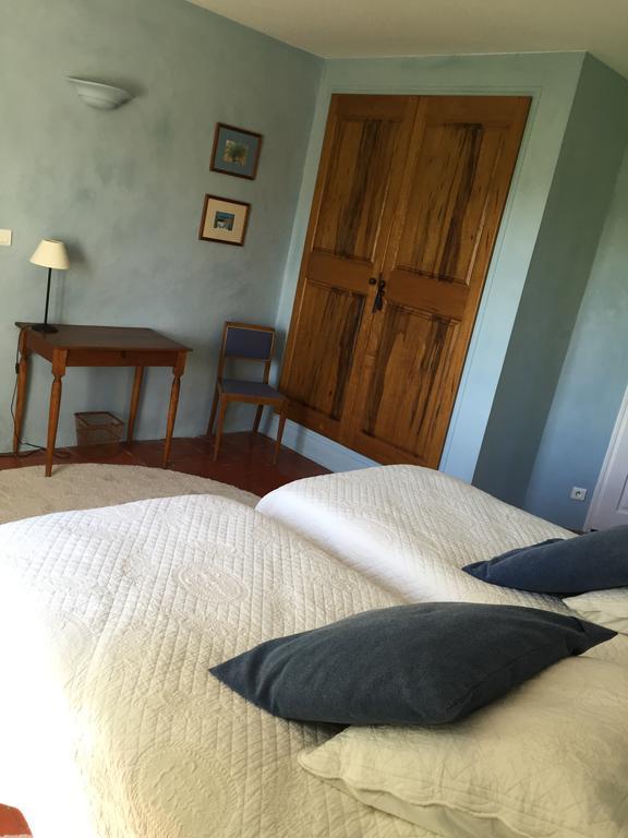 Bed and Breakfast Domaine La Carraire Lauris Exterior foto